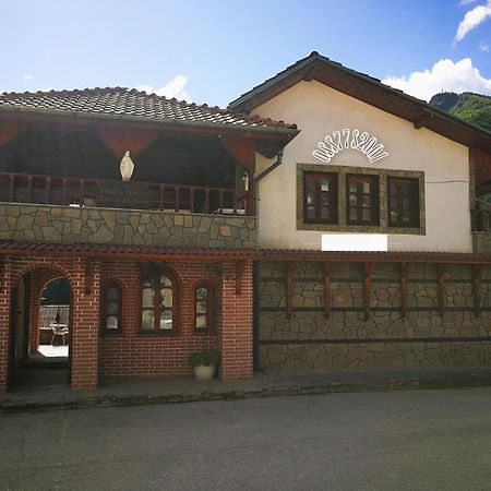 דבין Guest House St Mariya Magdalena מראה חיצוני תמונה