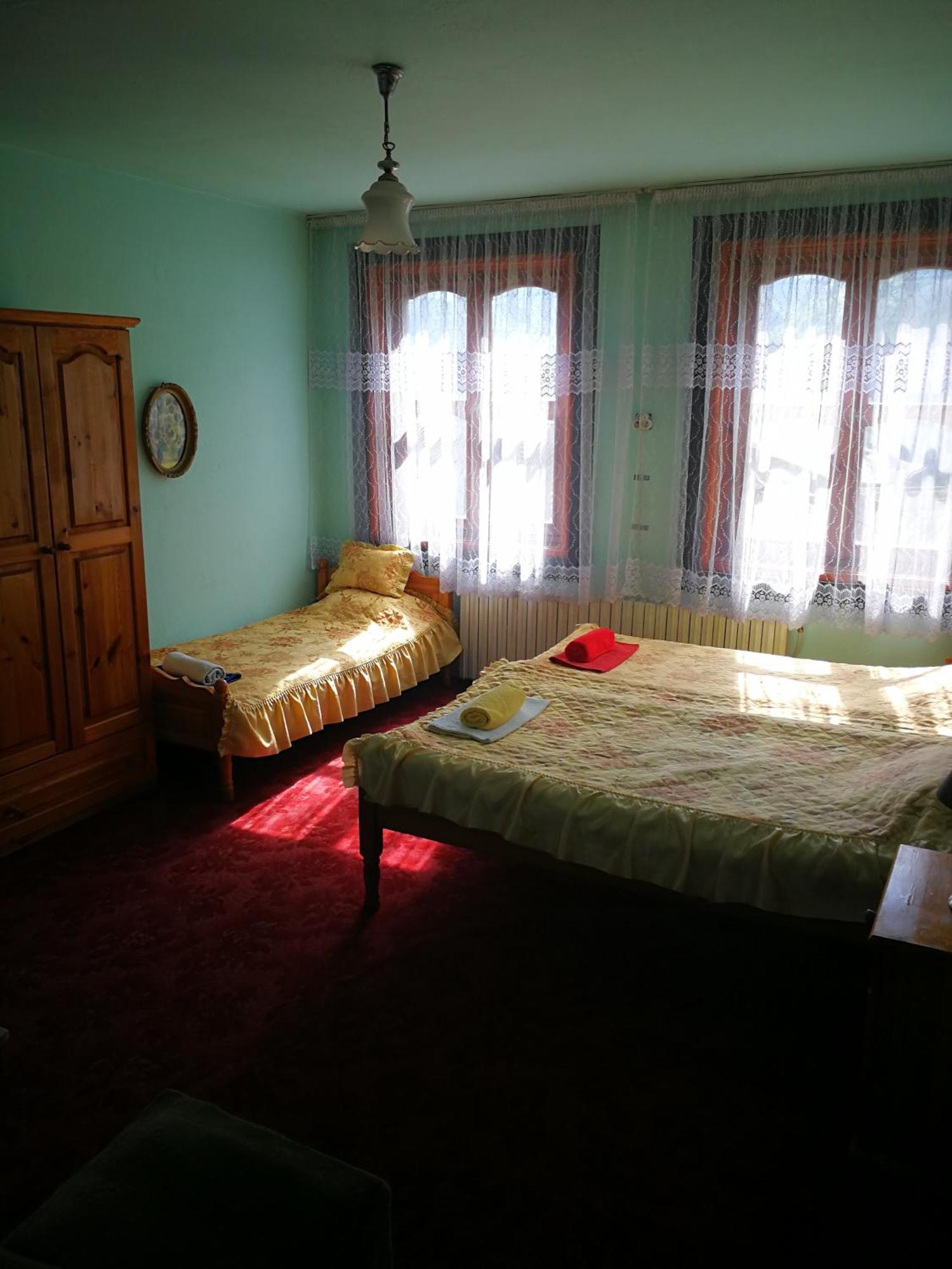דבין Guest House St Mariya Magdalena מראה חיצוני תמונה