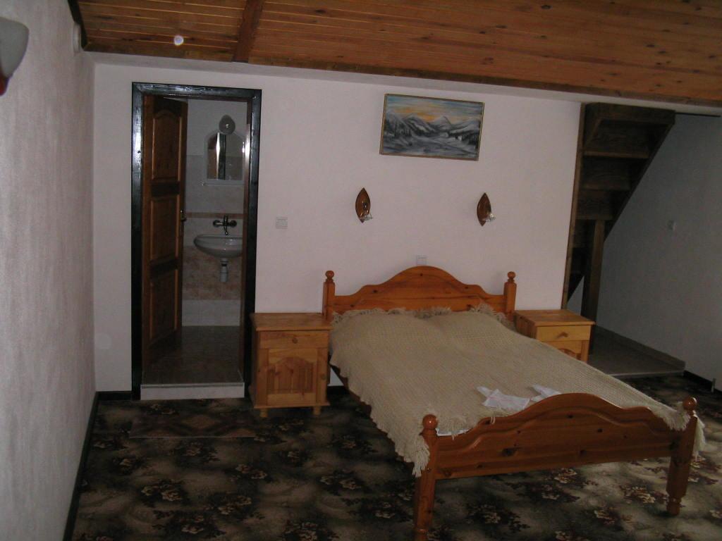 דבין Guest House St Mariya Magdalena מראה חיצוני תמונה